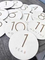 Baby Monthly Milestone Rounds Design 1